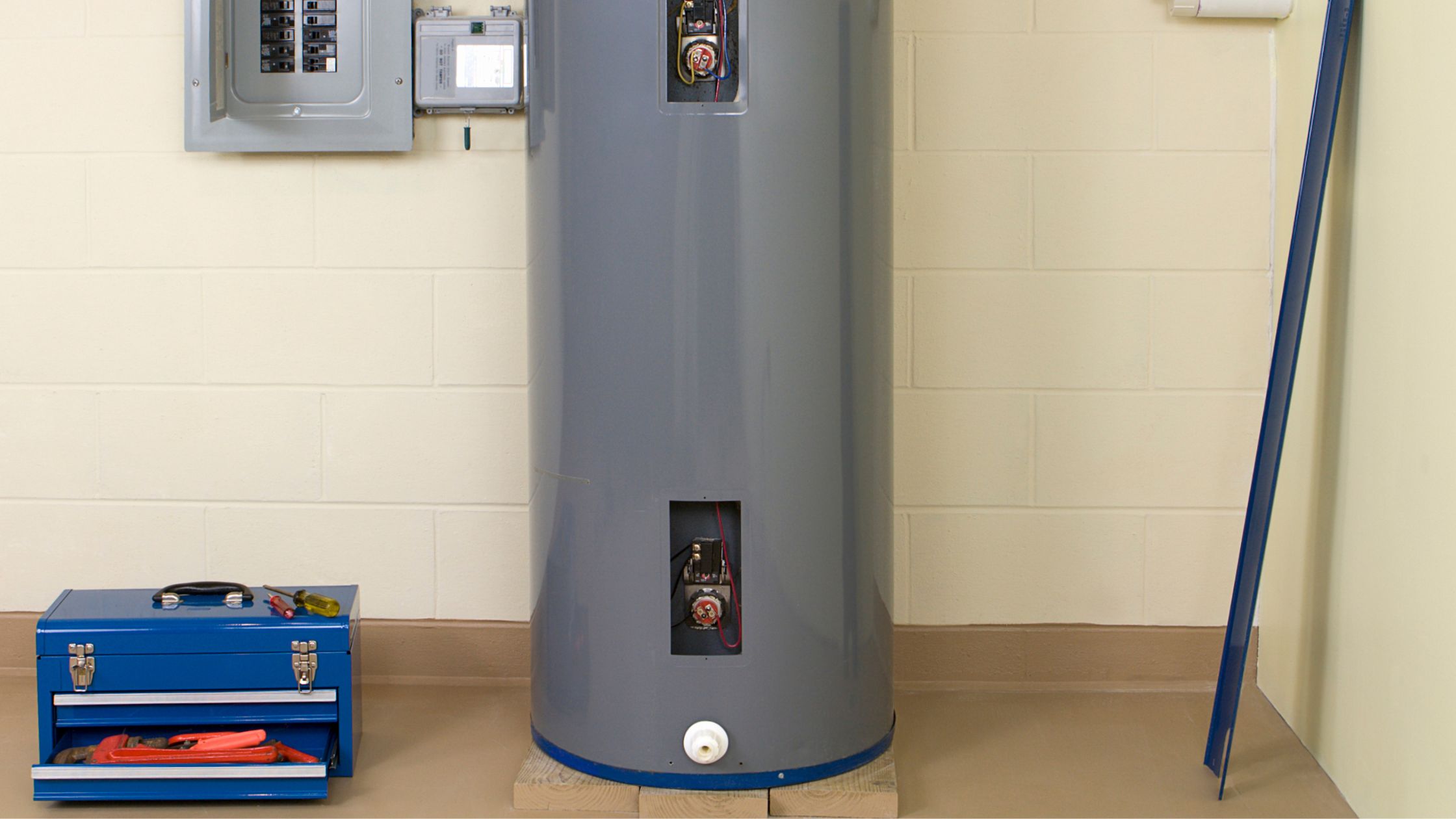 Flushing Your Water Heater The Why, When, And How